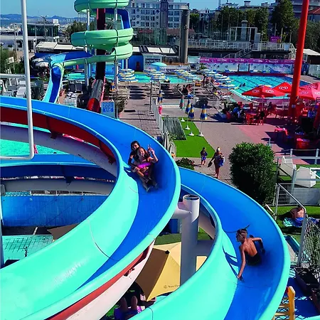 Giorg - Waterpark Free Entrance Rímini