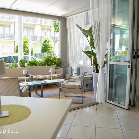 Giorg - Waterpark Free Entrance Hotel