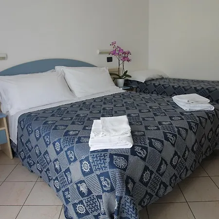 Giorg - Waterpark Free Entrance Hotel Rimini