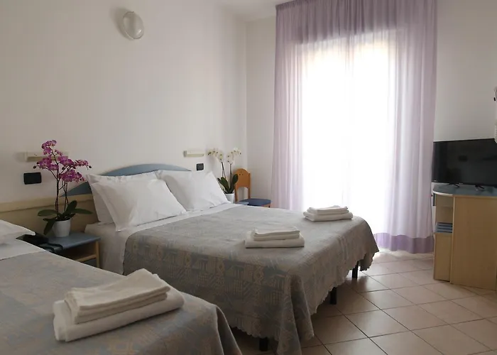 Otel Giorg - Waterpark Free Entrance 3*