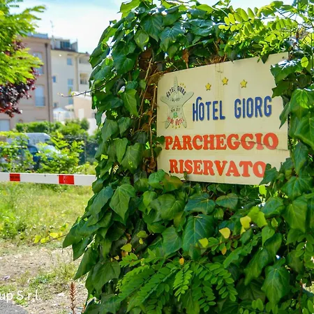 Hotel Giorg - Waterpark Free Entrance