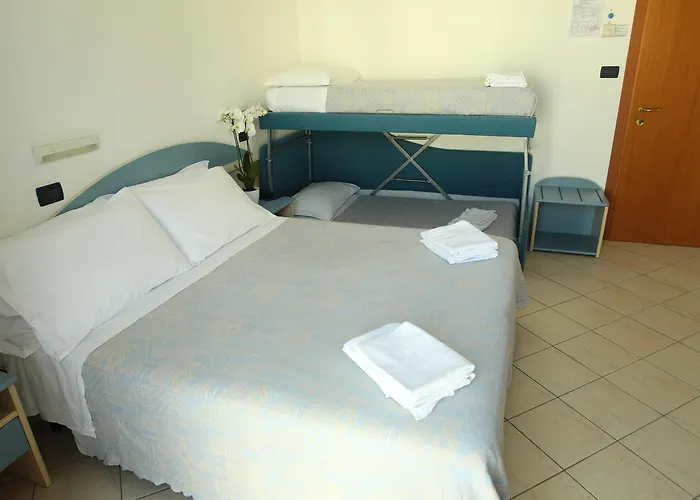 Giorg - Waterpark Free Entrance Hotell Rimini