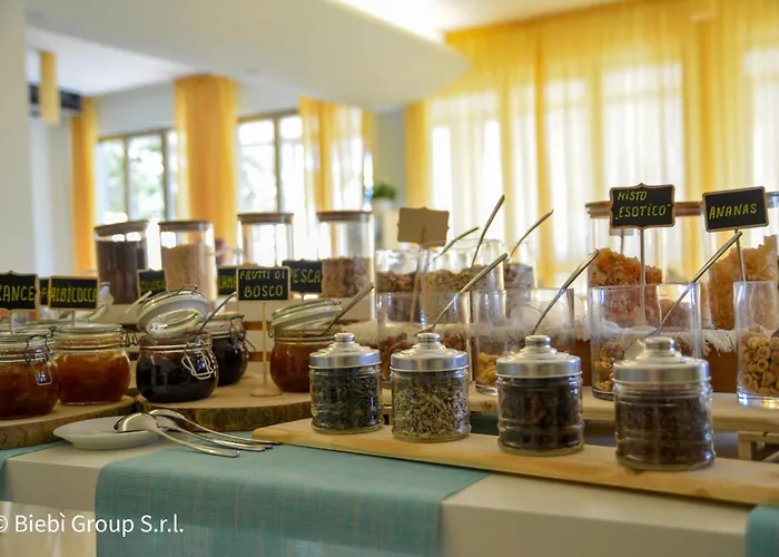 酒店 Giorg - Waterpark Free Entrance 里米尼