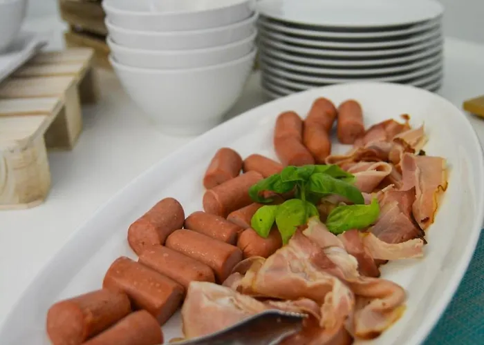 酒店 Giorg - Waterpark Free Entrance 里米尼